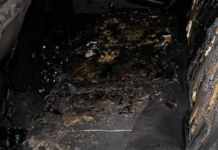 Борговий конфлікт на Одещині: власник оселі підпалив машину орендаря