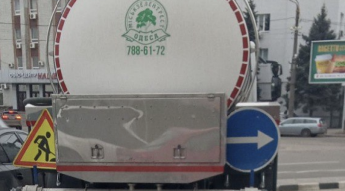 Де знаходяться машини з технічною водою для одеситів: перелік адрес