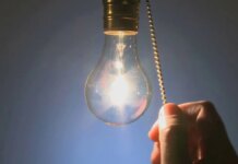 Графики отключений света 21 марта будут действовать по всей Украине