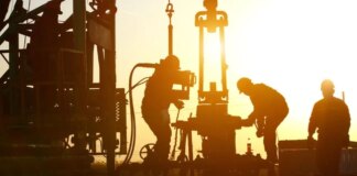 Мировые цены на нефть упали на 11% после прогнозов Трампа по деэскалации с Ираном