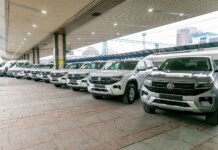 Германия передала Укрзализныце первые 13 автомобилей для восстановления инфраструктуры