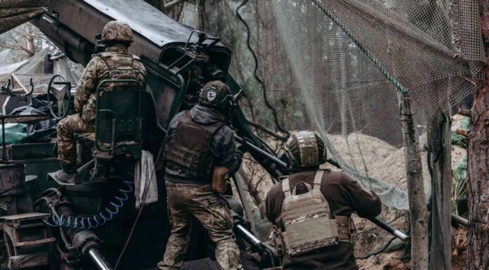 На фронте зафиксировано 56 атак, враг активно действует на трех направлениях — Генштаб