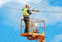 В Дії напомнили о выплатах 20 000 гривен за ликвидацию последствий обстрелов