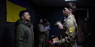 Зеленский отметил государственными наградами воинов 12-й бригады специального назначения "Азов"