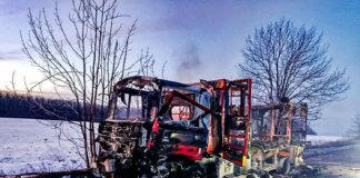 В Харьковской области россияне атаковали спасателей ГСЧС во время тушения пожара