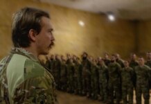 Годовщина корпуса "Азов" — бойцы получили награды и отличия