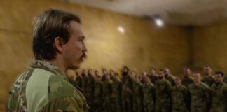 Годовщина корпуса "Азов" — бойцы получили награды и отличия