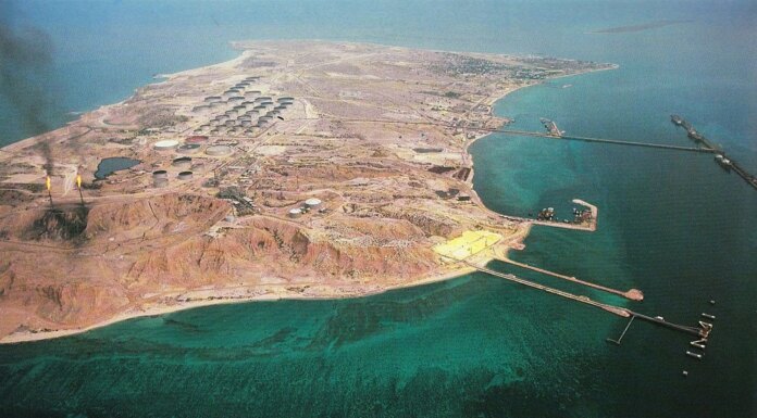 США рассматривают план захвата иранского острова Харк — чем он важен