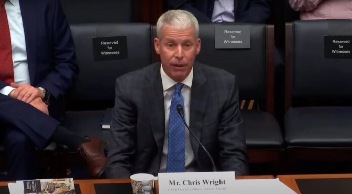 США не планируют отказываться от санкций против России – министр энергетики Райт