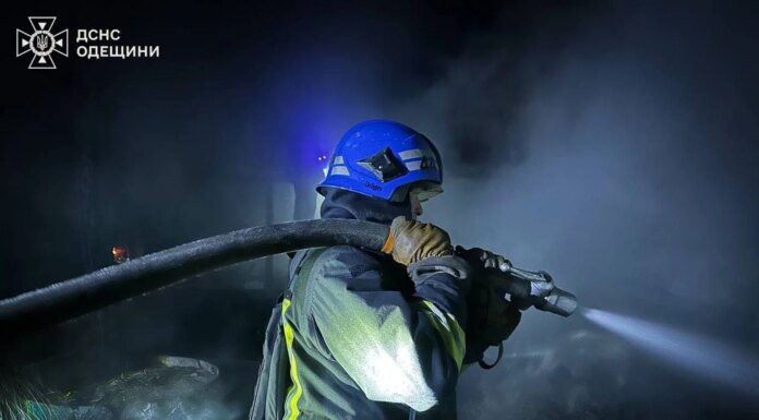 россия снова атаковала дронами порт в Одесской области