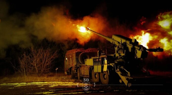 На фронте зафиксировано около 50 атак, враг активно действует на трех направлениях — Генштаб