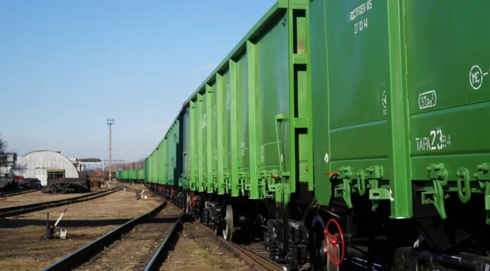 Украина конфисковала почти 1,6 тыс. российских вагонов и передаст их Укрзализныце — Свириденко