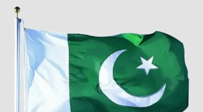 Пакистан вводит жесткую экономию из-за скачка цен на нефть