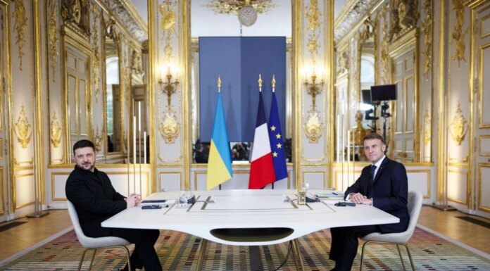 рф призывает к перемирию на Ближнем Востоке, но уже год отказывается соблюдать перемирие в Украине – Макрон