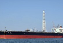 Захваченные Трампом нефтяные танкеры обходятся США в миллионы долларов — NYT