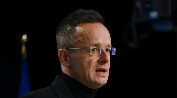 Венгрия продолжает обвинения из-за "Дружбы" — Сийярто заявил об отказе Украины от трехсторонней встречи со Словакией