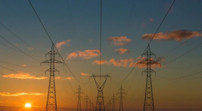 Словакия заявила "Укрэнерго" о прекращении соглашения об аварийной энергетической помощи