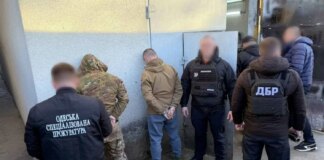 Продавали гранатометы и автоматы на 1,5 млн гривен — в Одесской области задержали 5 военных