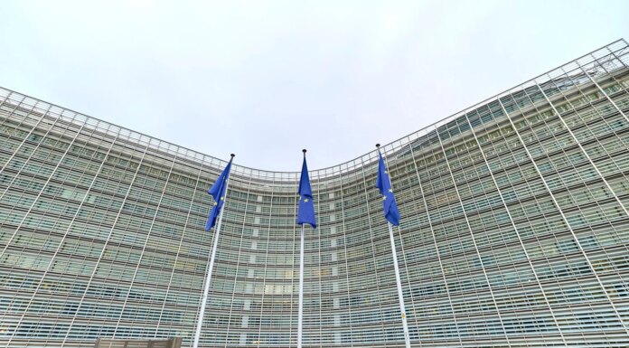 В ЕС ожидают прогресса по кредиту на 90 млрд евро для Украины после соглашения по "Дружбе" — "в идеале" на этой неделе