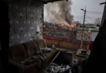 Авиабомбы, артиллерия и дроны стирают квартал за кварталом: в Генштабе показали, как рф разрушает Константиновку