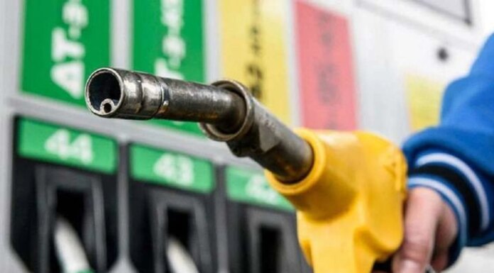 Горючее снова подорожало – как за сутки изменилась стоимость бензина и дизеля
