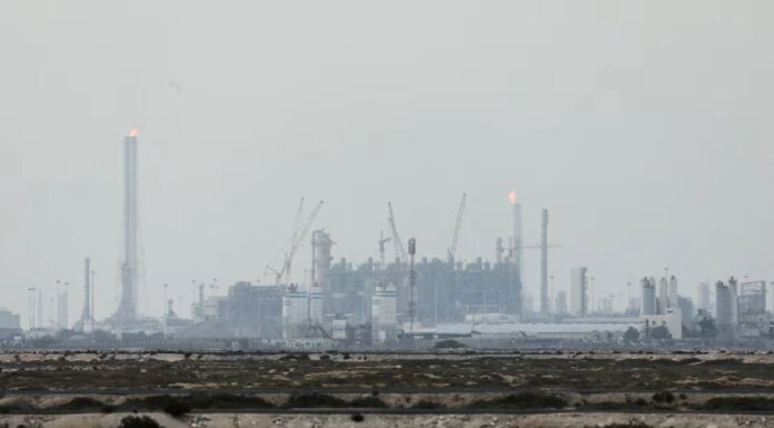 Атака Ирана вывела из строя 17% СПГ-мощностей Катара на срок до пяти лет — Reuters