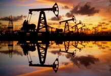 В Белом доме исключили возможность введения запрета на экспорт нефти