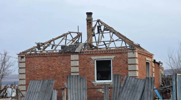 Враг атаковал село в Донецкой области – погибла женщина, 4 раненых, среди них подросток