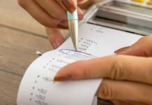 Фейковые чеки вместо настоящих — налоговики разоблачили схему в сети розничной торговли мясом