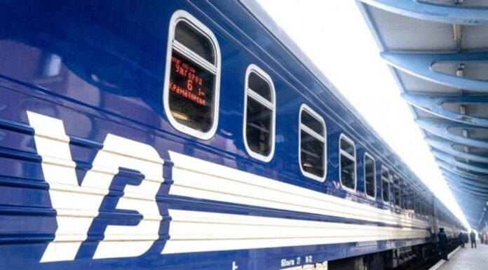 Сохраняем спокойствие, продолжаем движение — в УЗ ответили о вероятном ударе рф по вокзалу в Киеве