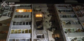 "Доказывает, что россия не хочет заканчивать войну": Зеленский отреагировал на атаку рф более 60 дронами на Одессу с роддомом