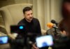 Зеленский: Украина ежедневно говорит с американцами и работает над тем, чтобы мирные переговоры состоялись — где угодно