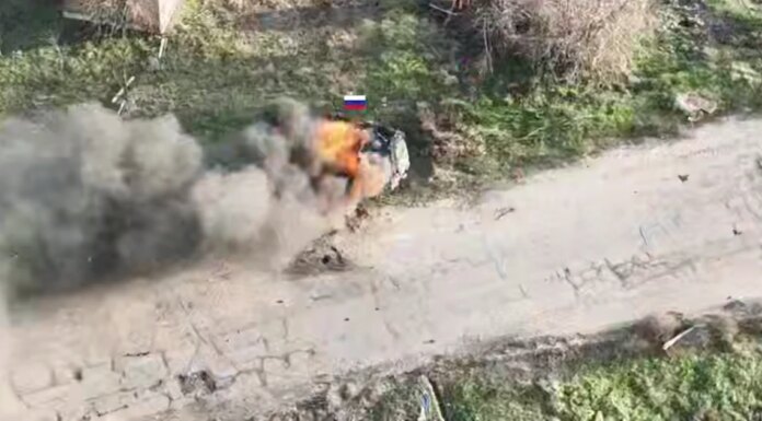 ВМС Украины уничтожили российский УАЗ вместе с экипажем на фронте — видео