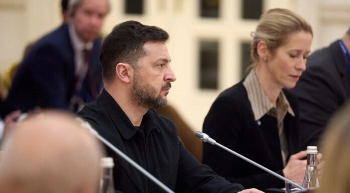 Трехсторонняя встреча отложена, но завтра состоится разговор с участием представителей США — Зеленский