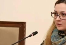 Мінус квартира, плюс електрокар: які доходи і майно задекларувала депутатка Одеської міськради Макогонюк