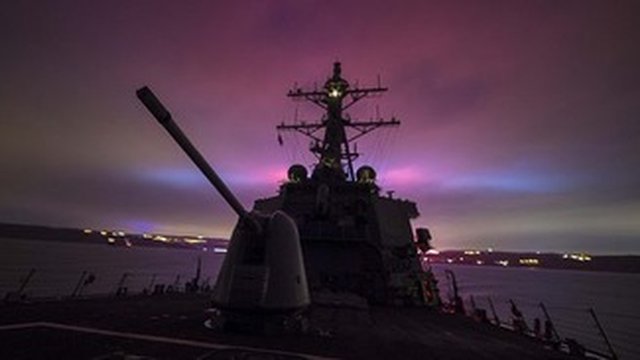 Пентагон перекидає на Близький Схід ще три кораблі з морською піхотою — ЗМІ