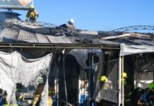 Велика пожежа на «7 кілометрі» під Одесою: вогонь охопив торгові ряди, — ФОТО