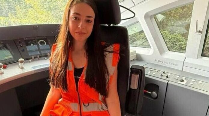 Їй було лише 19: стало відомо ім’я загиблої провідниці на Одещині