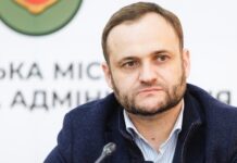 Удари по логістиці: РФ різко посилила атаки на одеські порти