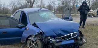 Лоб у лоб на дорозі Одещини: дві автівки зіткнулися, є поранені