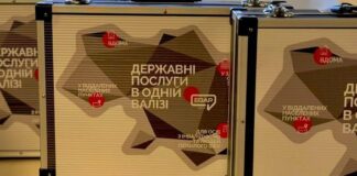 Одеса отримала мобільні офіси для надання адмінпослуг на дому, — ФОТО