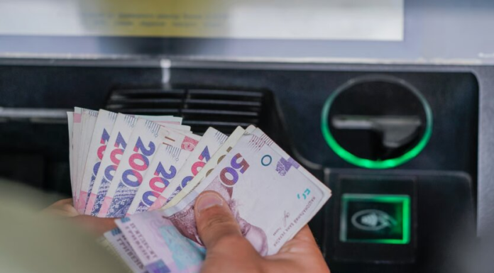 Украинцам объяснили, как законно избавиться от долгов и не платить по кредиту