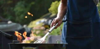 Обычный шашлык может обойтись в тысячи гривен: за что грозят штрафы и даже тюрьма