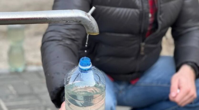 Выжить без канализации в многоэтажке: как правильно сделать запас питьевой воды в квартире