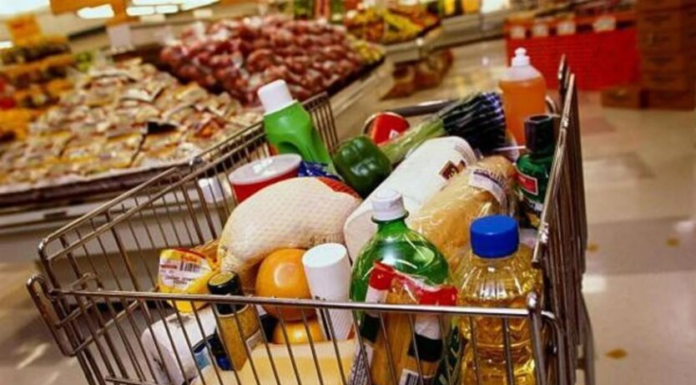 Ценники в супермаркетах перепишут вслед за топливом: украинцам назвали сроки подорожания продуктов