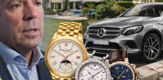 У Декларації нардепа з Одещини знайшли маєток, швейцарські годинники та розкішні авто