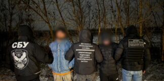 Втеча з Одеси за криптовалюту: правоохоронці викрили водіїв, які везли чоловіків до кордону, — ФОТО