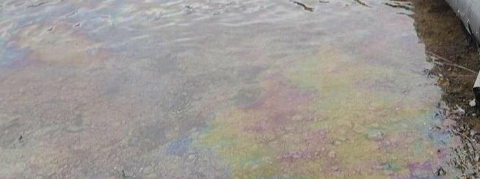 В Одесі люди можуть залишитися без питної води через забруднення Дністра після удару по ГАЕС