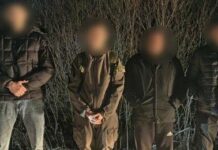 З Одеси до кордону: двоє молодиків допомагали чоловікам втекти з України