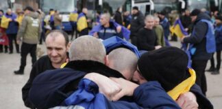 З російського полону повернулися 300 захисників і 2 цивільних, — ФОТО